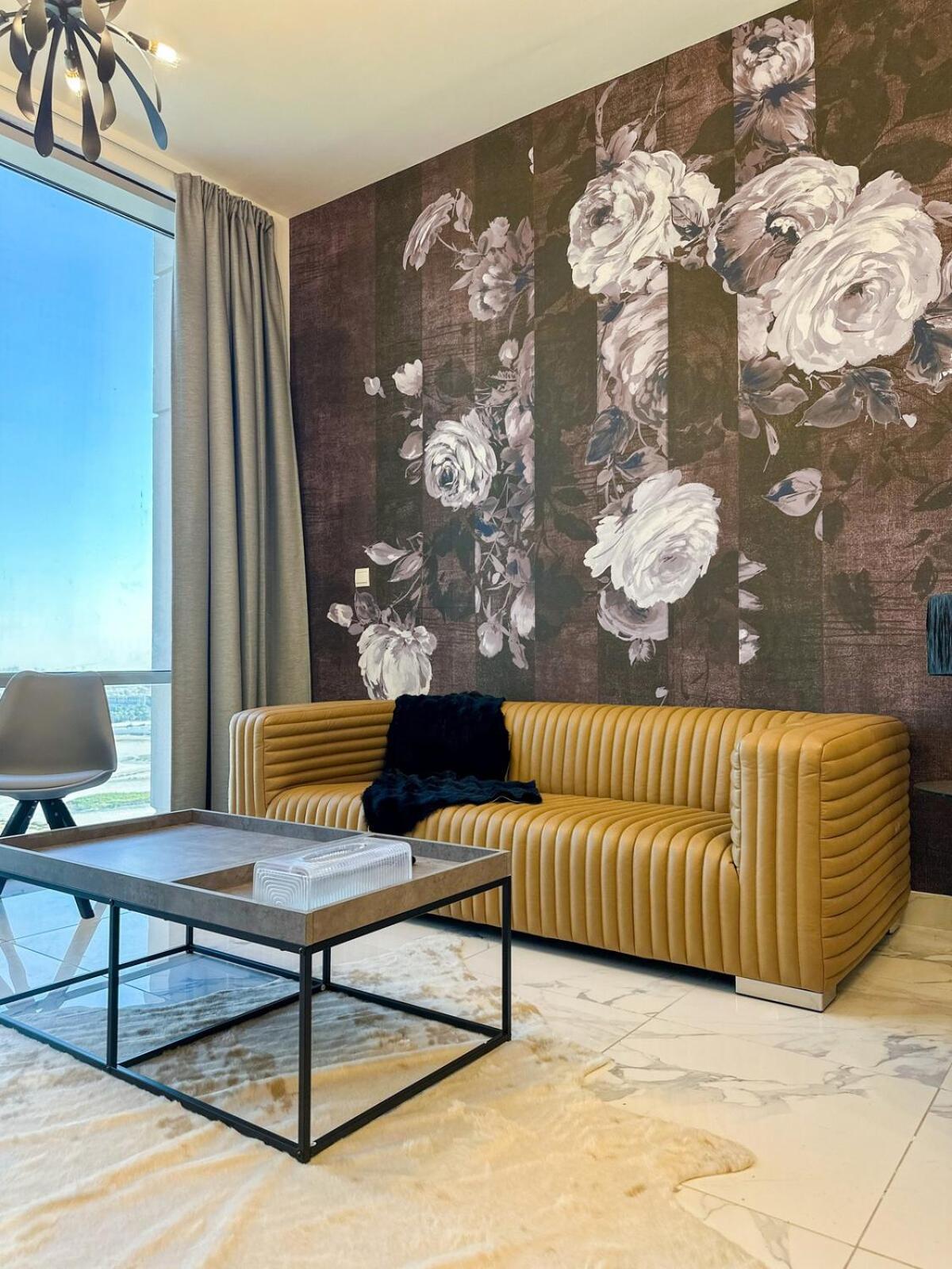 Apartment Luxury Meets Serenity 2br In Noura Tower *